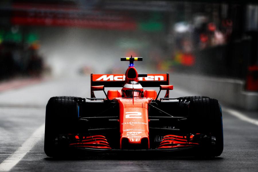  McLaren Honda MCL32 2017 года  (фото 21 из 24)
